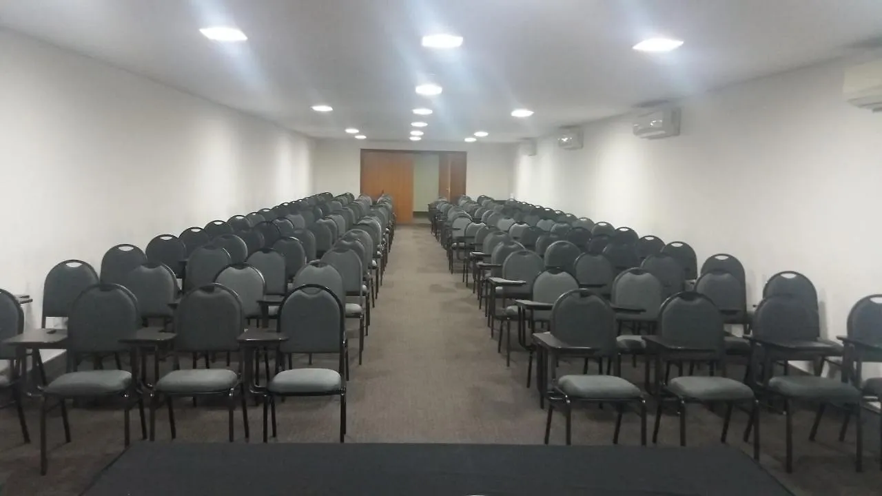 Esplanada Brasilia Hotel E Eventos 4*,